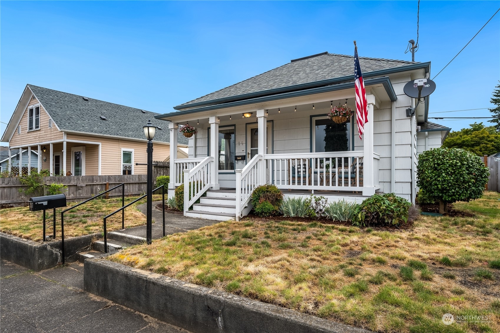 Property Photo:  217 E Gilman Avenue  WA 98223 