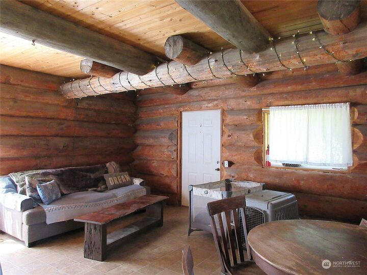 Property Photo:  2495 Highway 20  WA 98859 