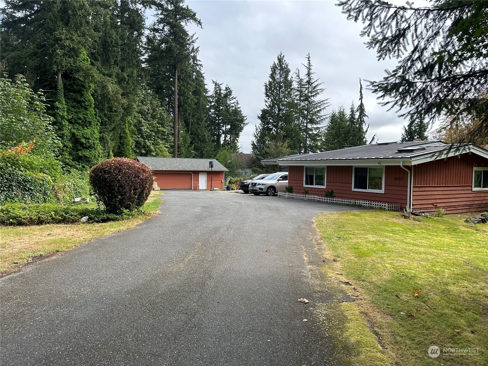 Property Photo:  3650  Bel Red Road  WA 98008 