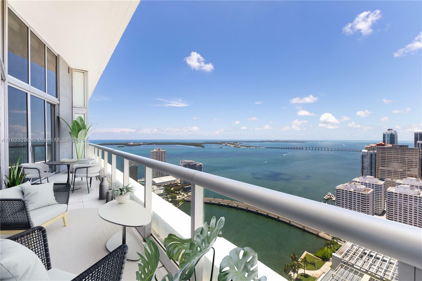 Property Photo:  495 Brickell Ave 4105  FL 33131 