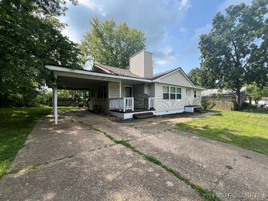 Property Photo:  475 Mulberry Lane  MO 65020 