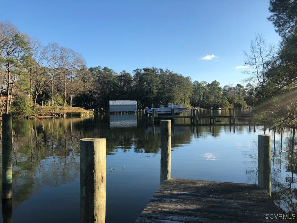 Property Photo: 0 Loch VA 22473