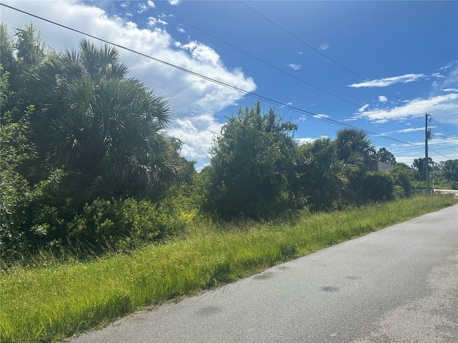 Property Photo:  Lot 7 Colorade Avenue  FL 34286 