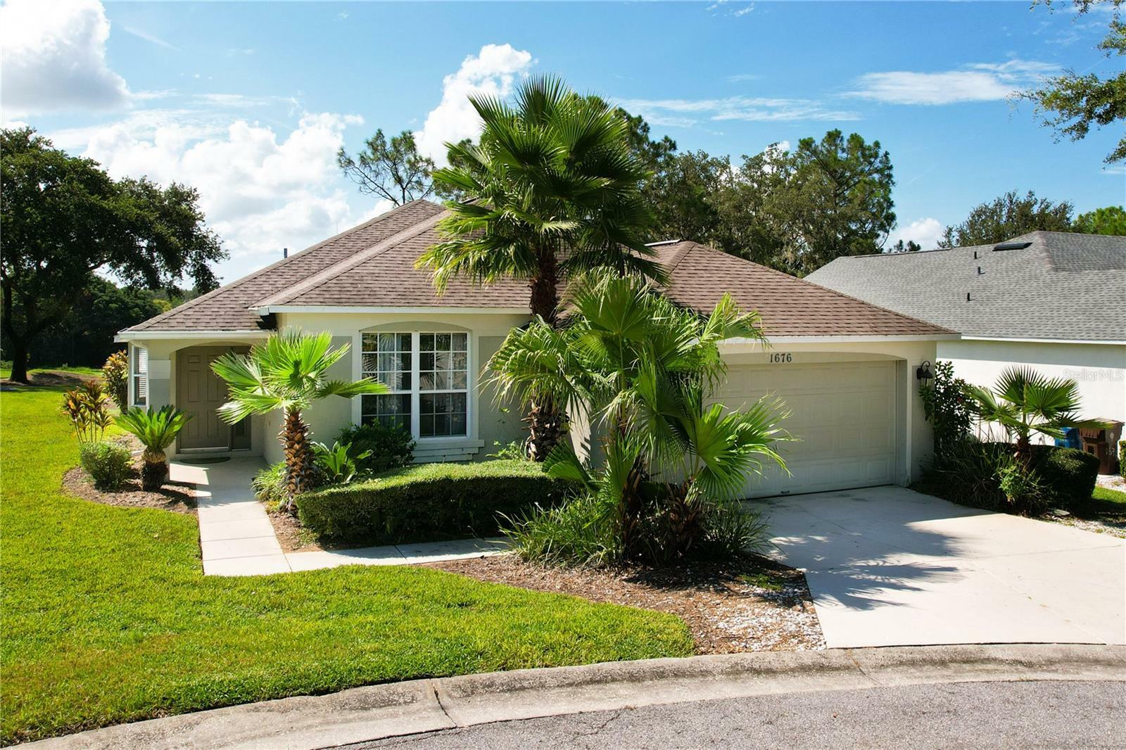 Property Photo:  1676 Waterview Loop  FL 33844 