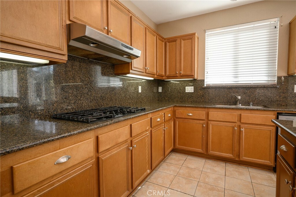 Property Photo:  41018 Crimson Pillar Lane  CA 92532 