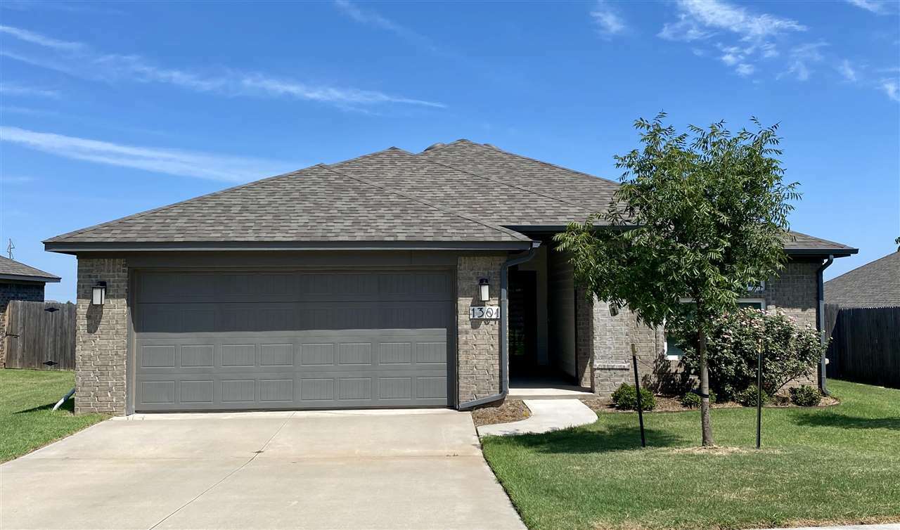 Property Photo: 1301 S Autry Street OK 74074