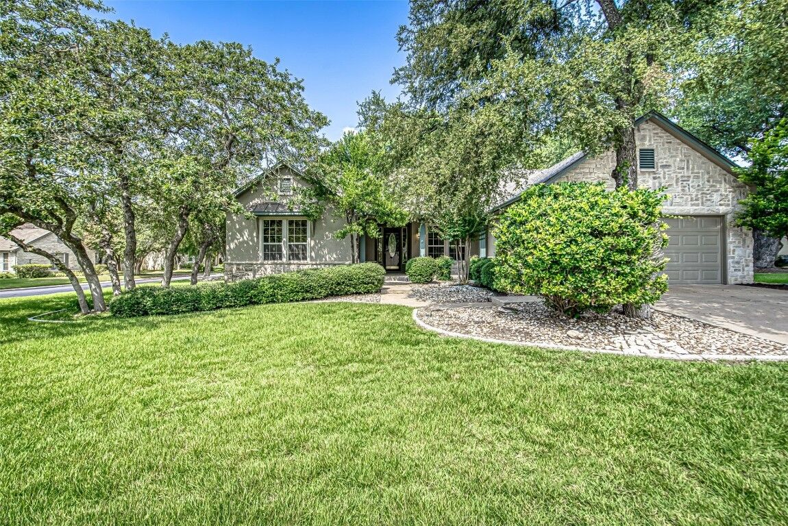 Property Photo:  143 Enchanted Drive  TX 78633 