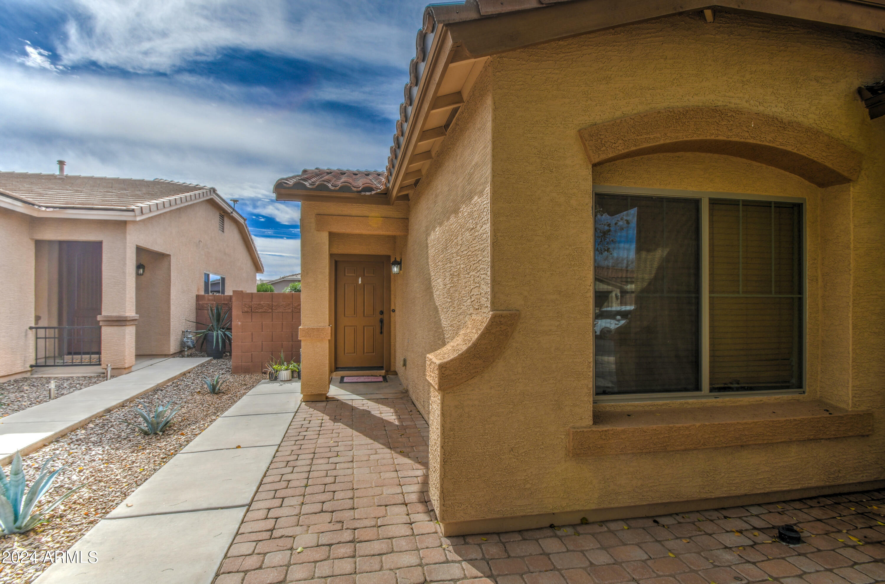 Property Photo:  199 W Reeves Avenue  AZ 85140 