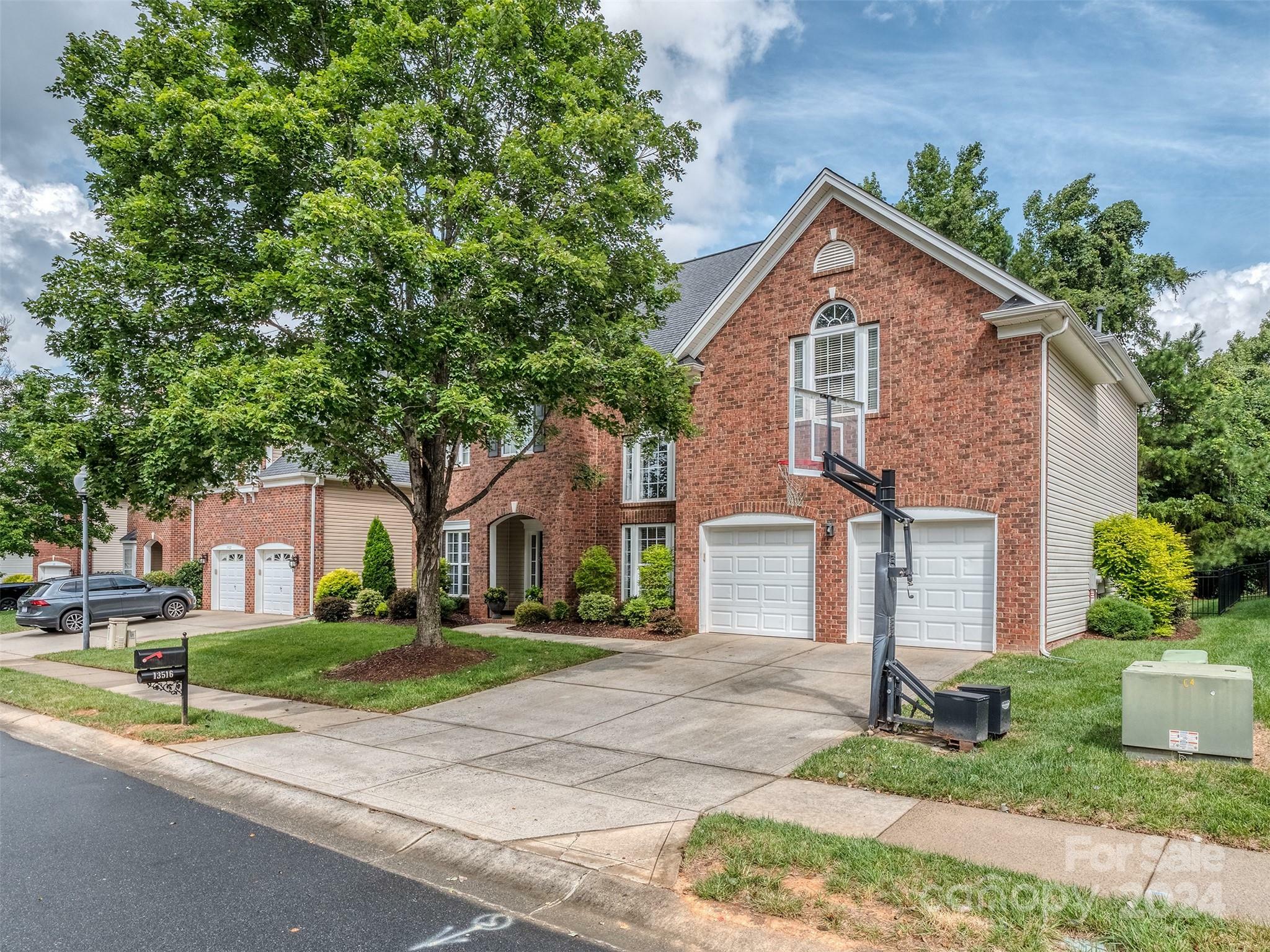 13516 Pacific Echo Drive  Charlotte NC 28277 photo