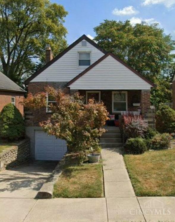 Property Photo:  8326 Roland Avenue  OH 45216 