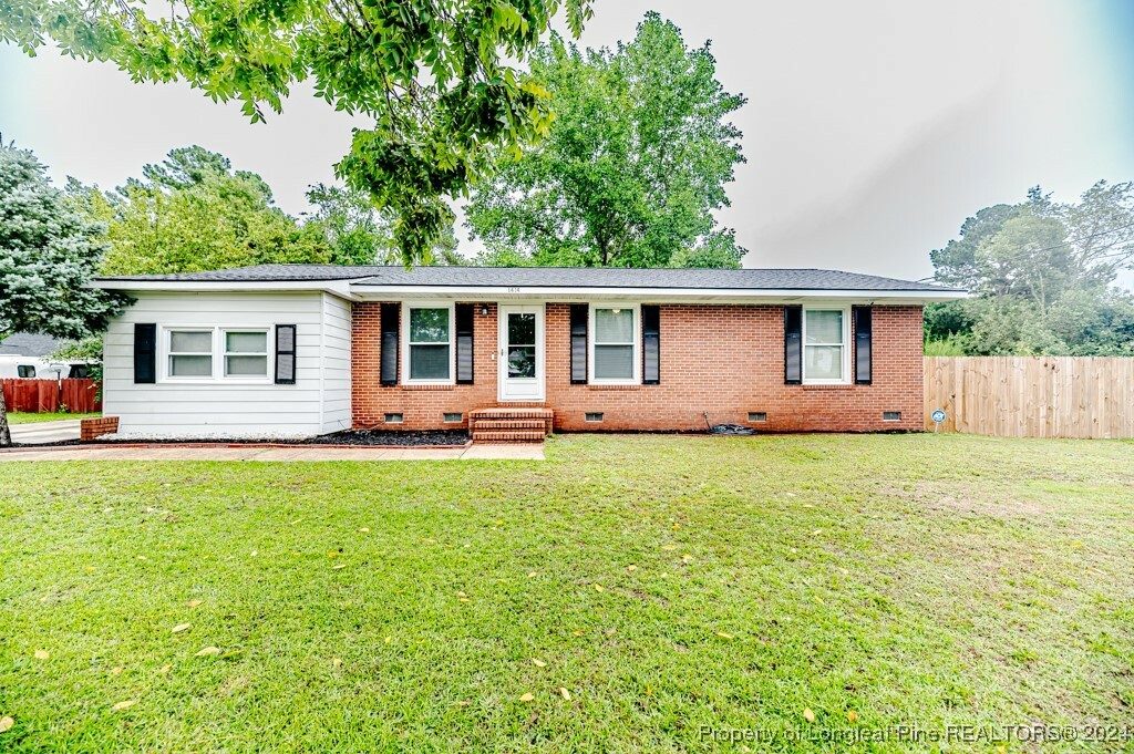 Property Photo:  1414 Lottie Street  NC 28390 