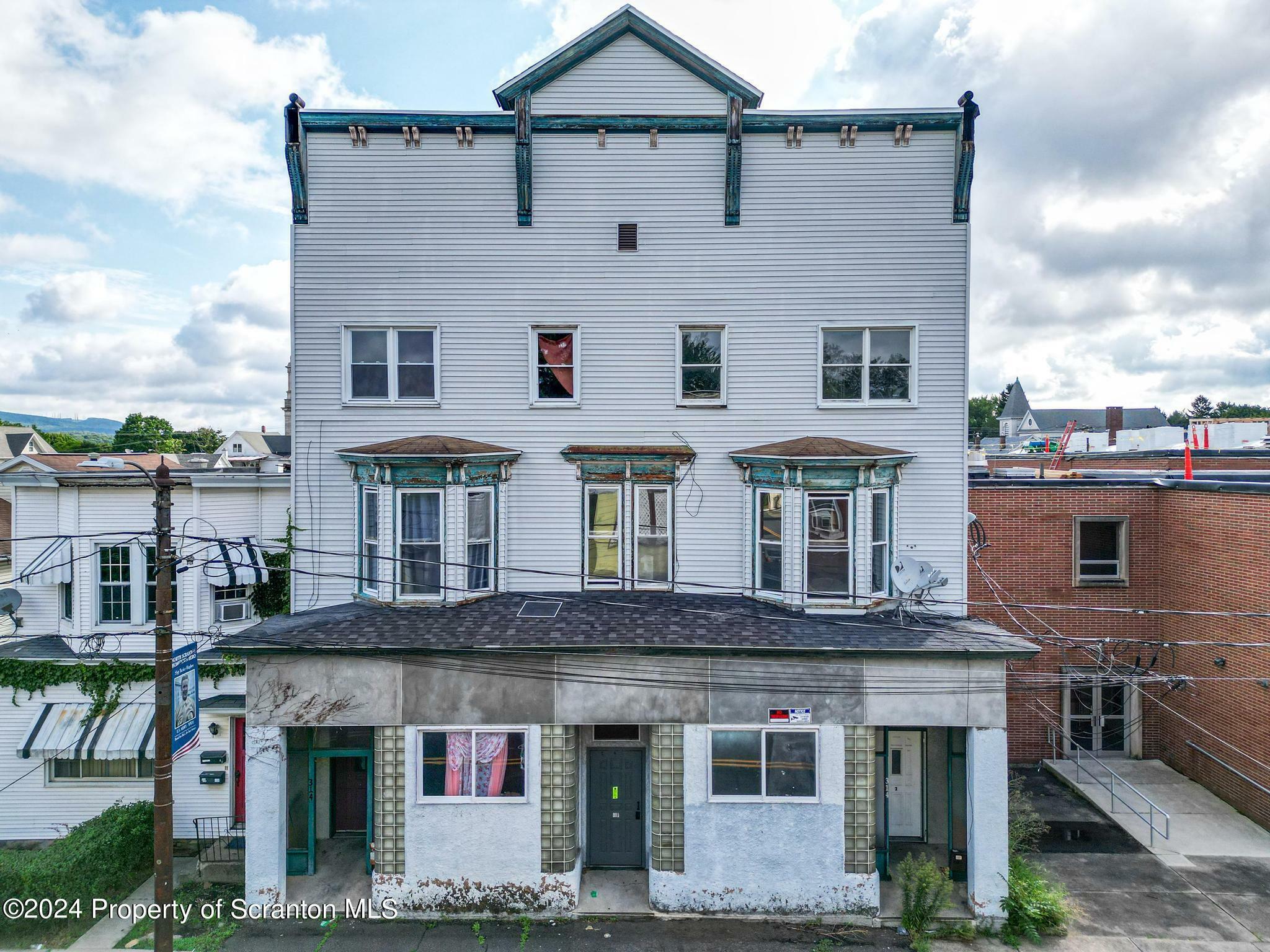 Property Photo:  314-316 W Market Street  PA 18508 