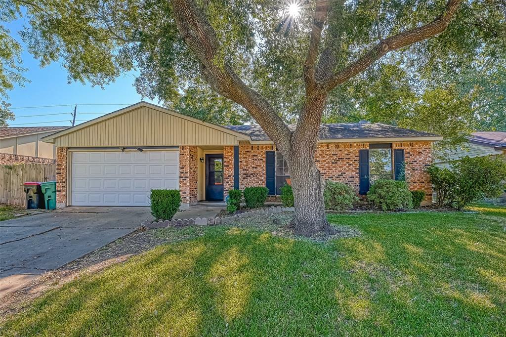 Property Photo:  306 Tara Plantation Drive  TX 77469 