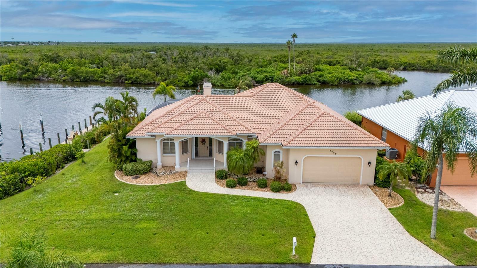 Property Photo:  5480 Sea Edge Drive  FL 33950 