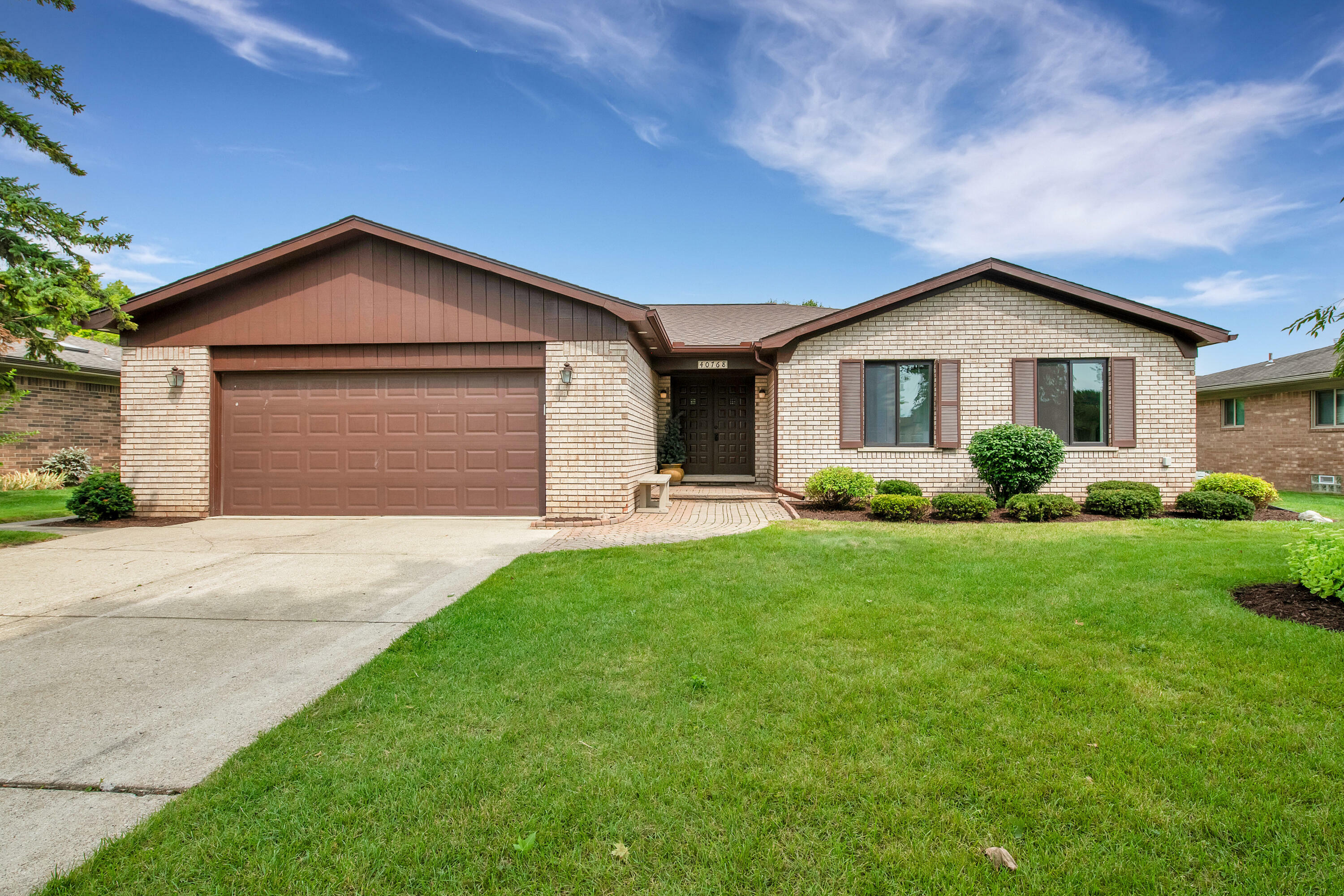 Property Photo:  40768 Cascade Drive  MI 48313 