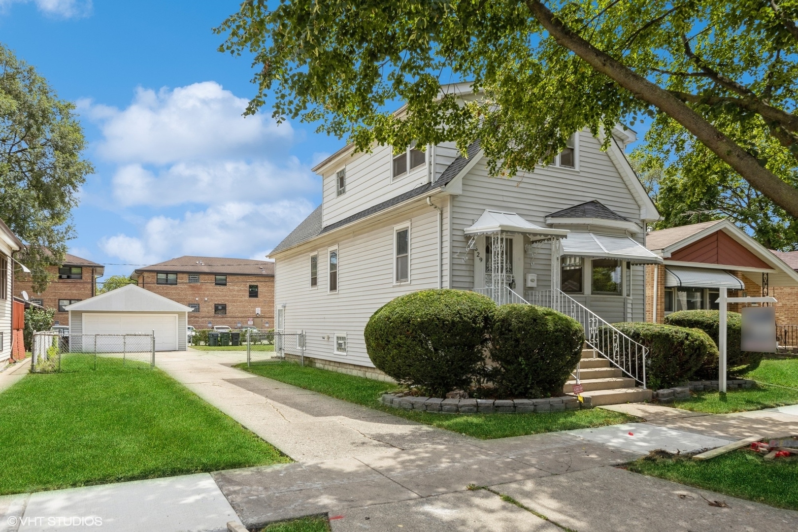 629 Marshall Avenue  Bellwood IL 60104 photo