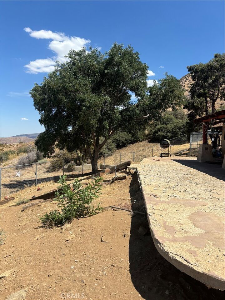 Property Photo: 12100 Juniper Hills Road CA 93543