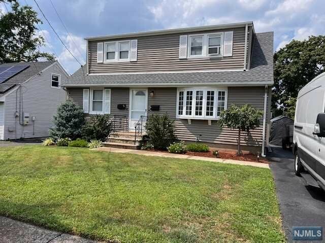 11 Miller Avenue  Elmwood Park NJ 07407 photo