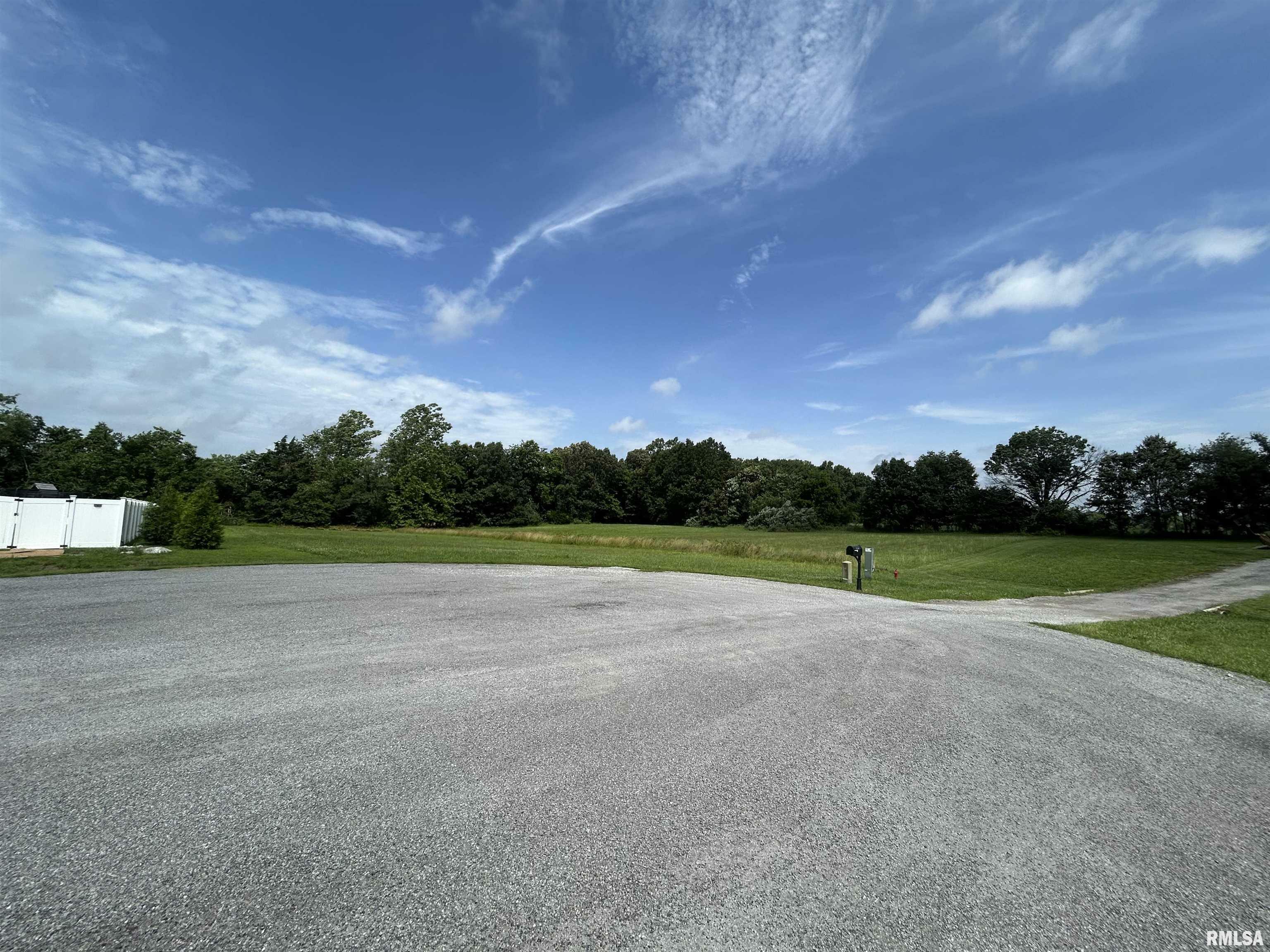 Property Photo: 6617 Flyway Circle IL 62902