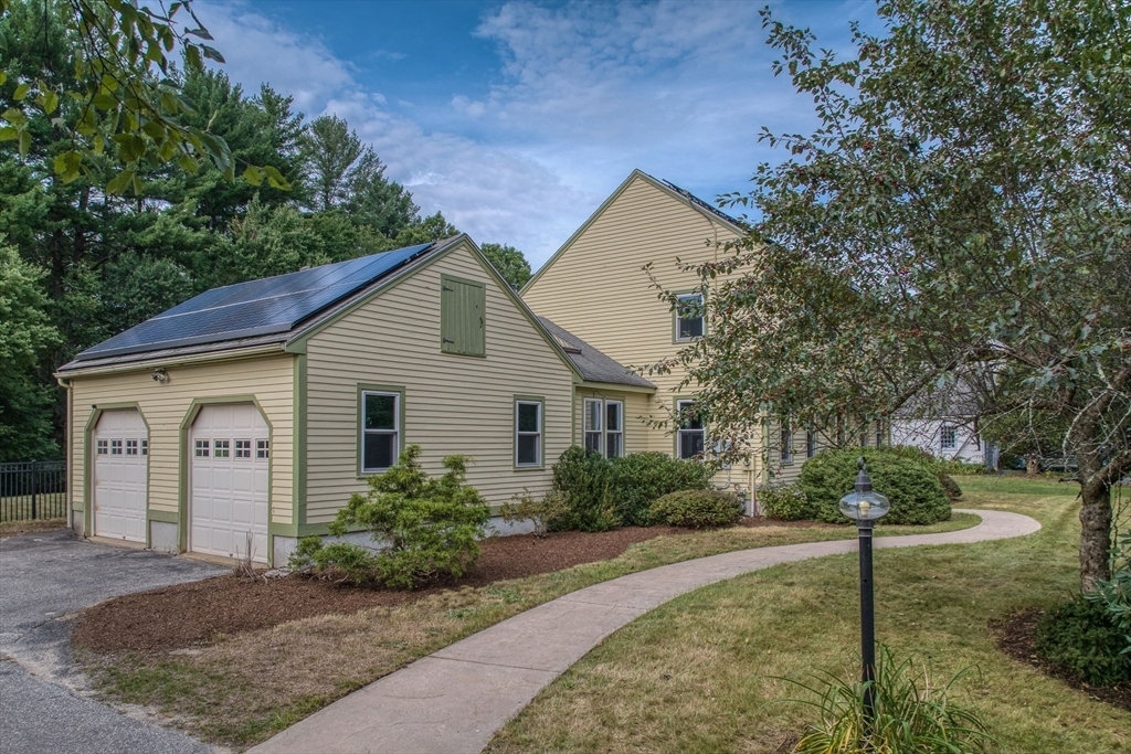 Property Photo: 5 Warwick Drive MA 01824