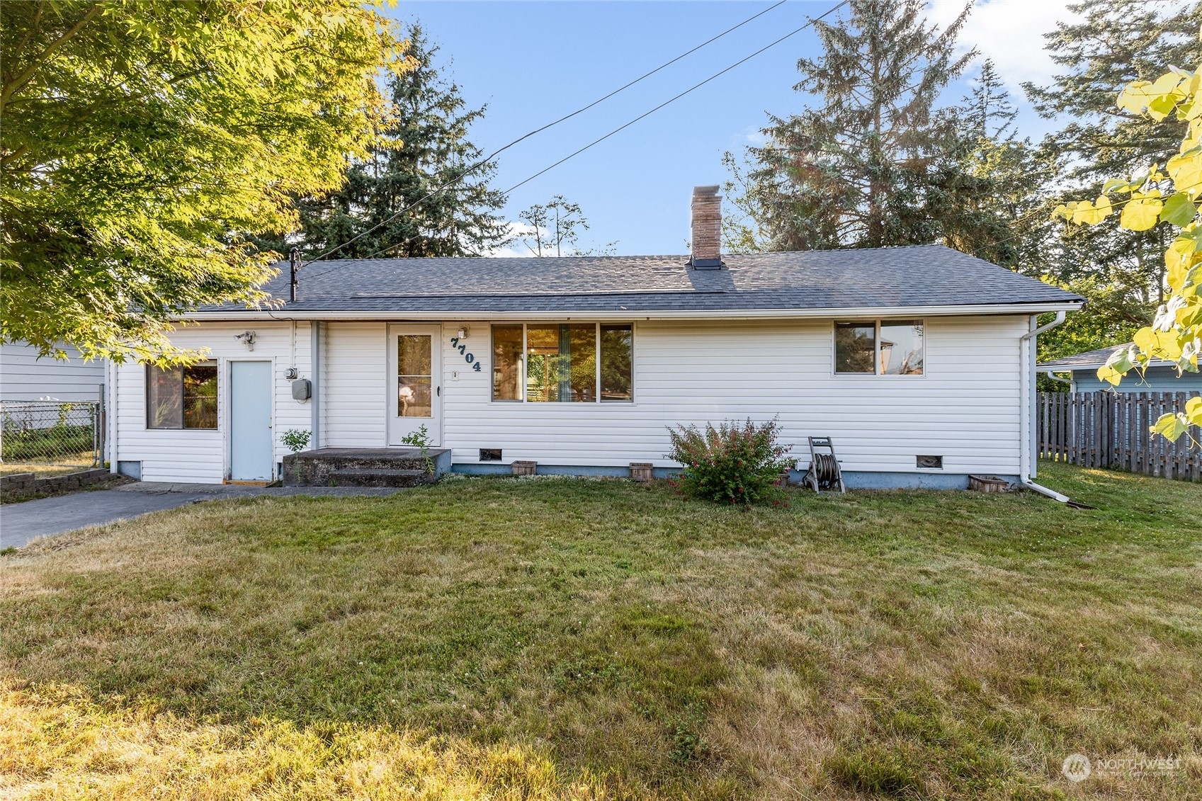 7704 Tyee Road  Everett WA 98203 photo