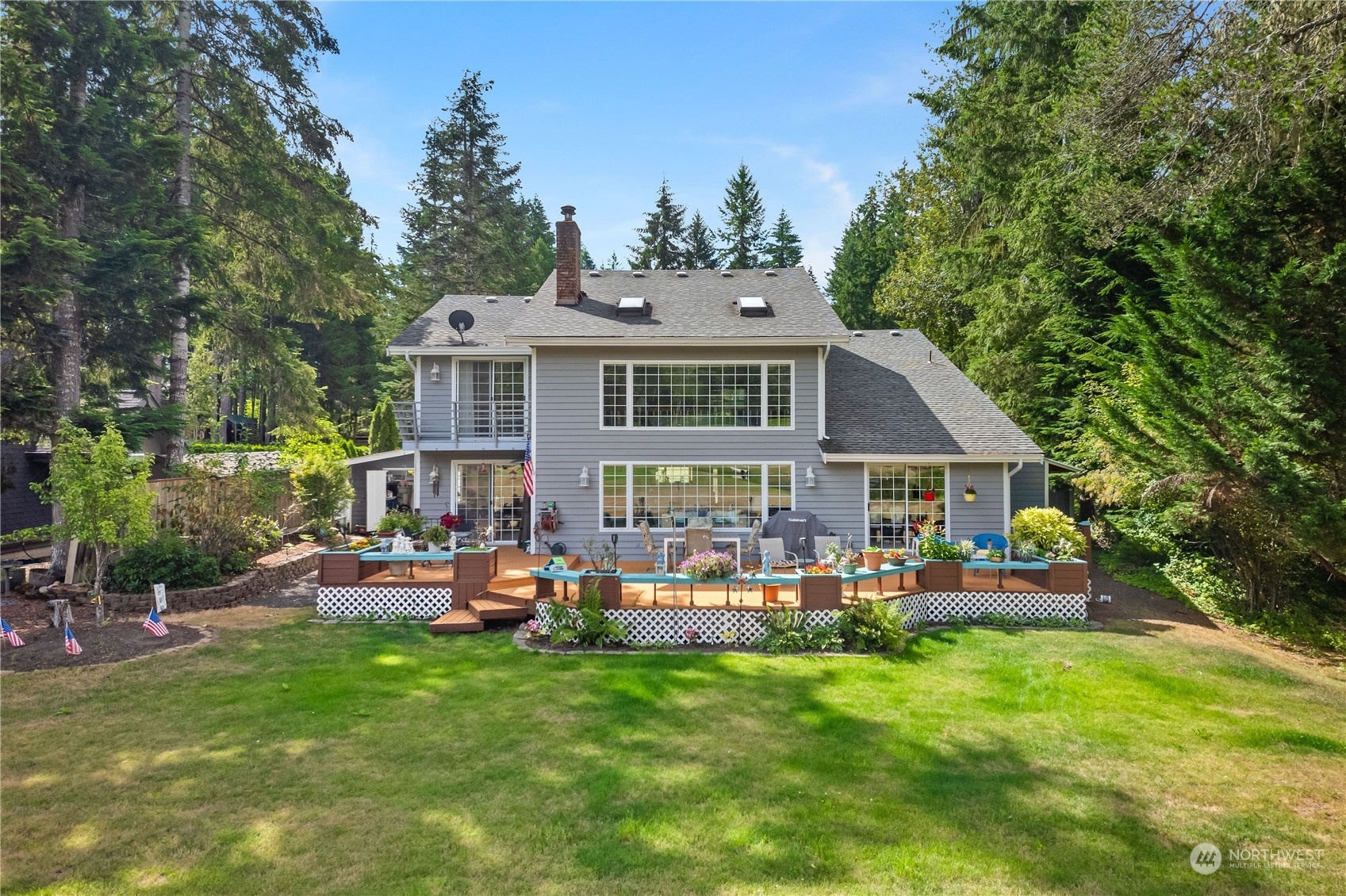 Property Photo:  460 N Fairway Drive E  WA 98548 