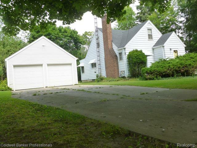 4450 Radcliffe Avenue  Flint Twp MI 48507 photo