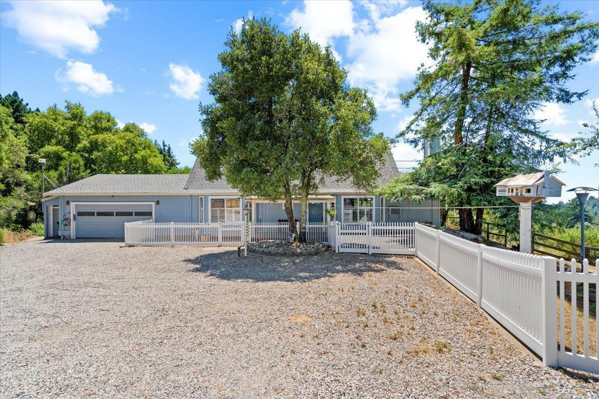 Property Photo:  707 Summit Road  CA 95076 