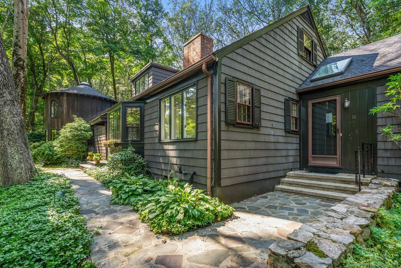 Property Photo:  11 Roaring Brook Road  CT 06612 