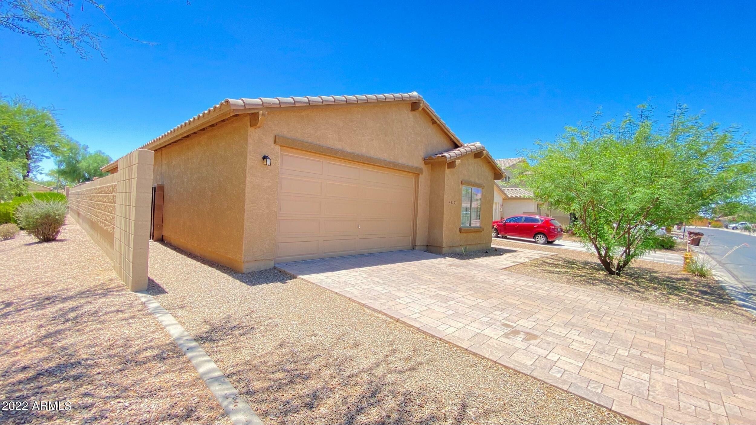 Property Photo:  45303 W Desert Garden Road  AZ 85139 