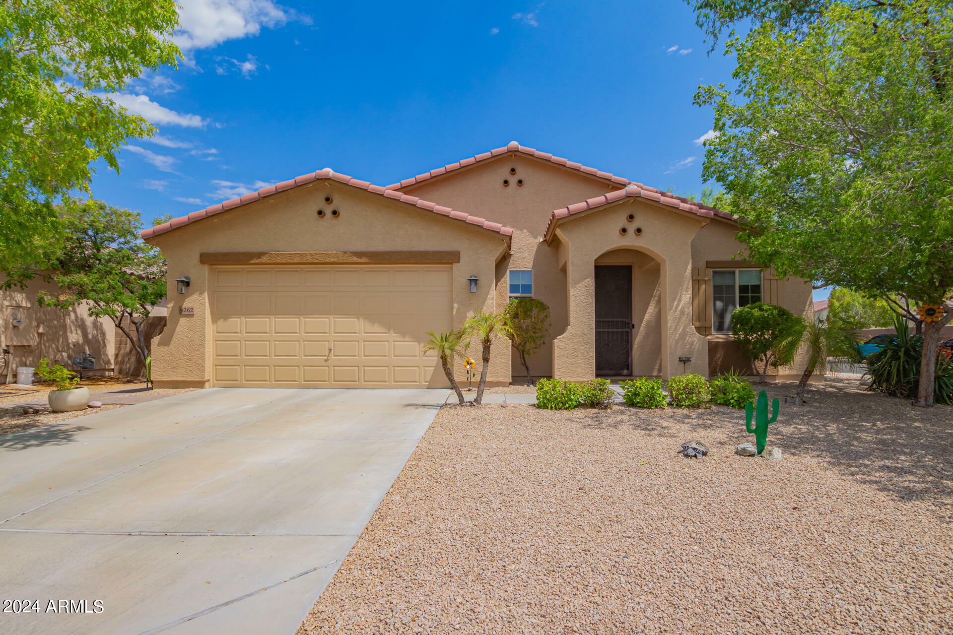 Property Photo:  9262 W Hedge Hog Place  AZ 85383 