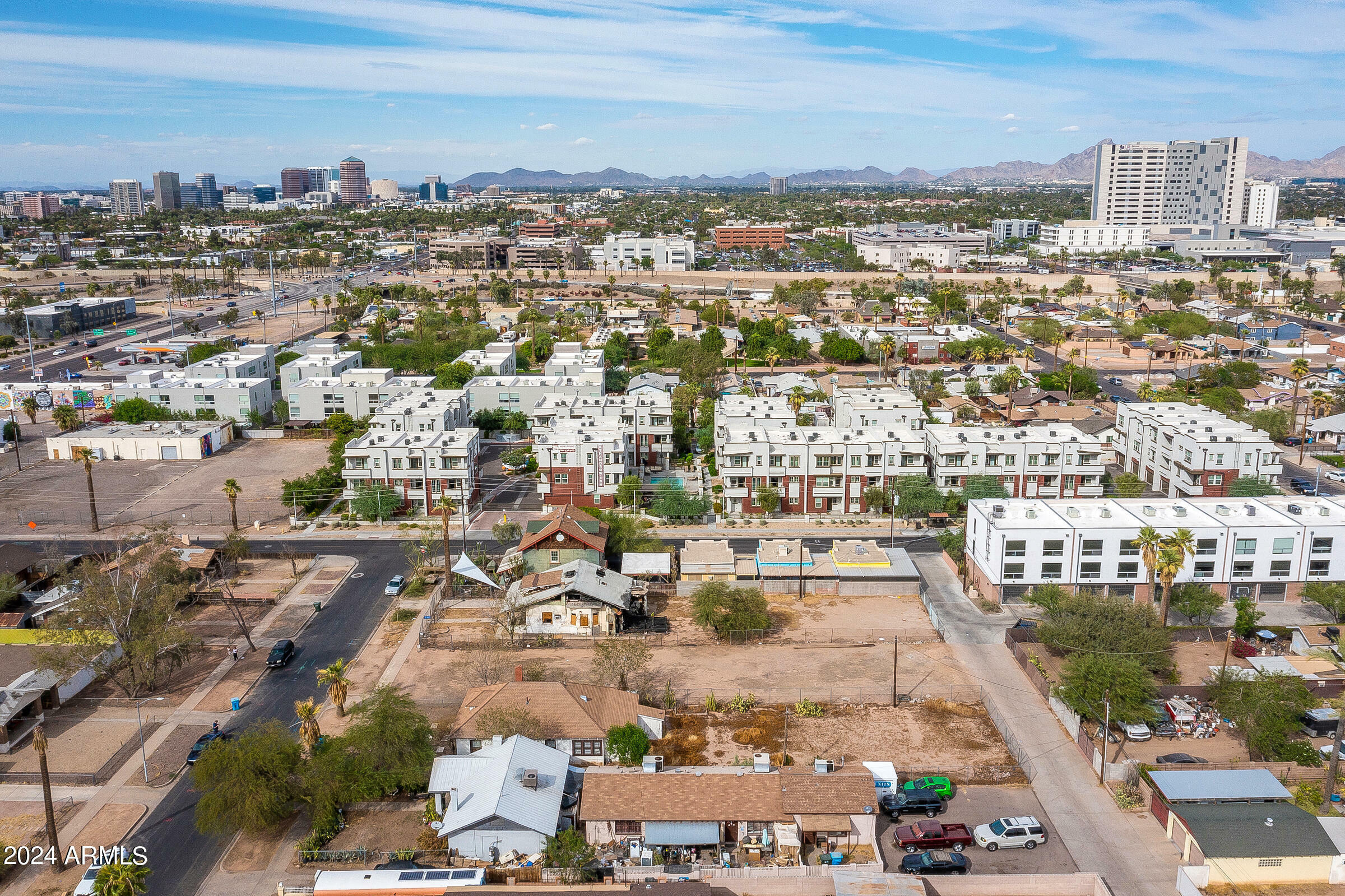 Property Photo:  917 N 8th Street  AZ 85006 