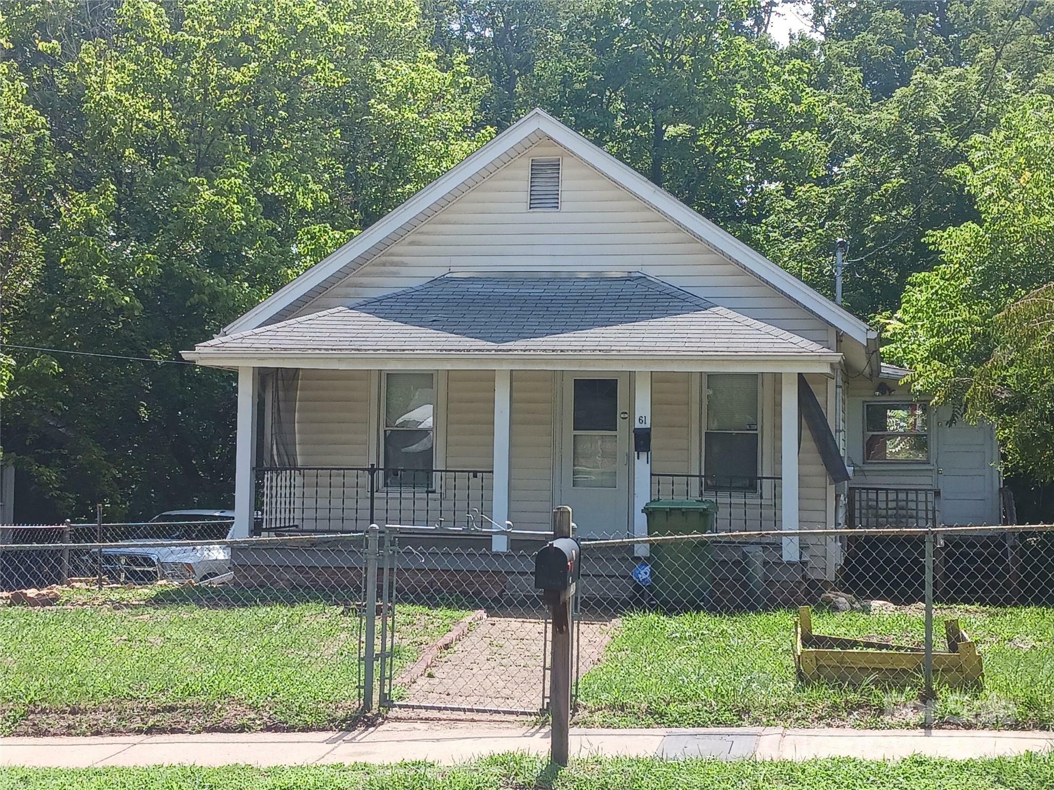 Property Photo:  61 State Street  NC 28806 