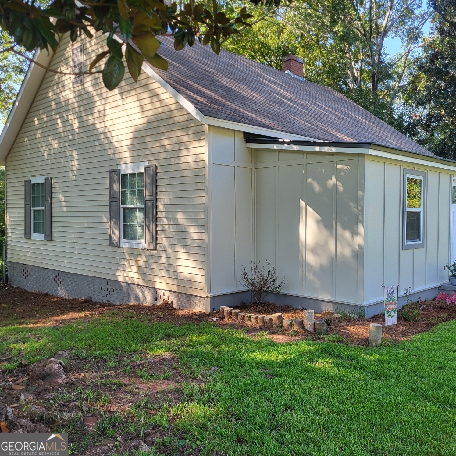 Property Photo:  308 Bland Street  AL 36854 