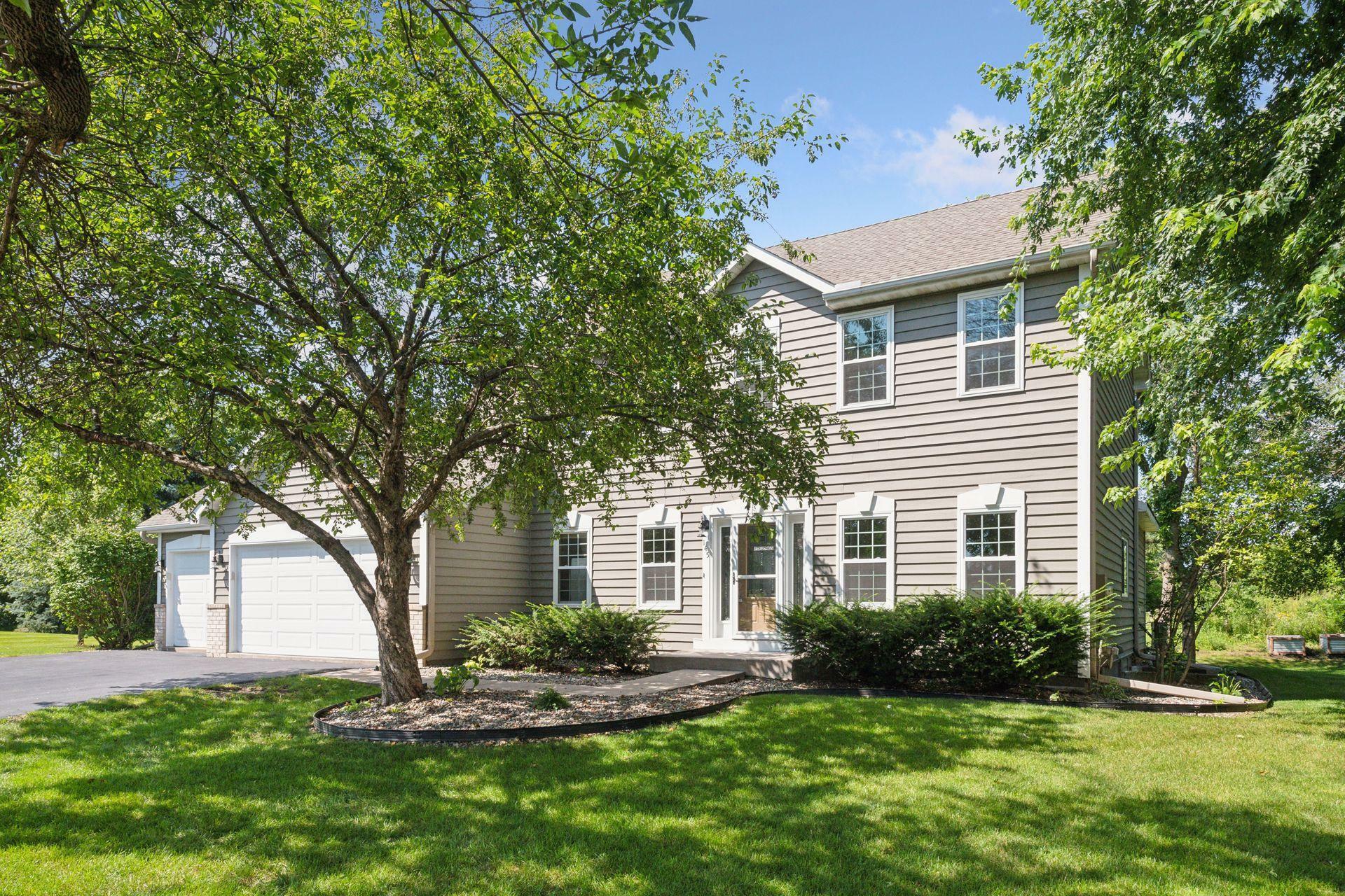 Property Photo:  145 Luisa Court  MN 55318 