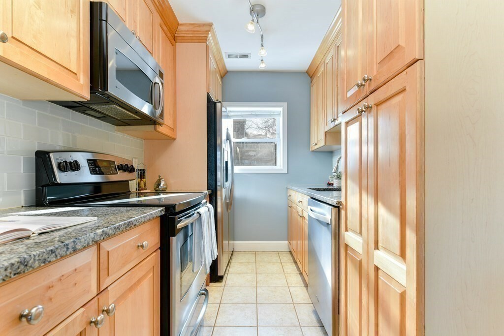 Property Photo:  168 Newton Street 3  MA 02135 