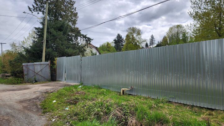 Property Photo: 13858 117 Avenue BC V3R 2V4