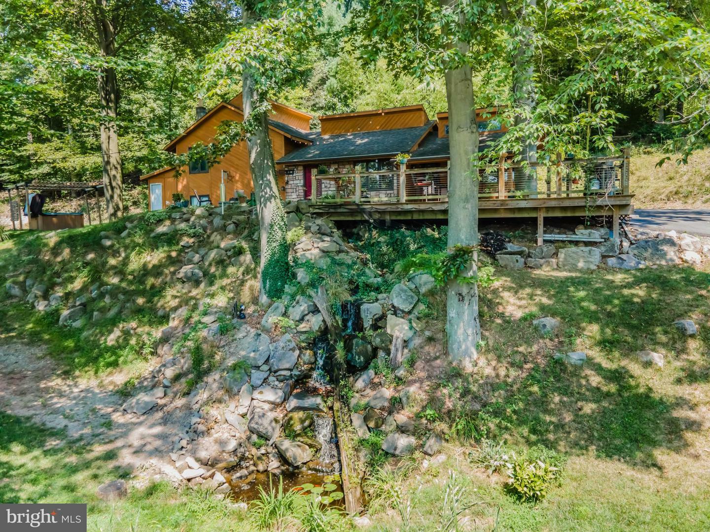 Property Photo:  353 Timber Road  PA 17070 