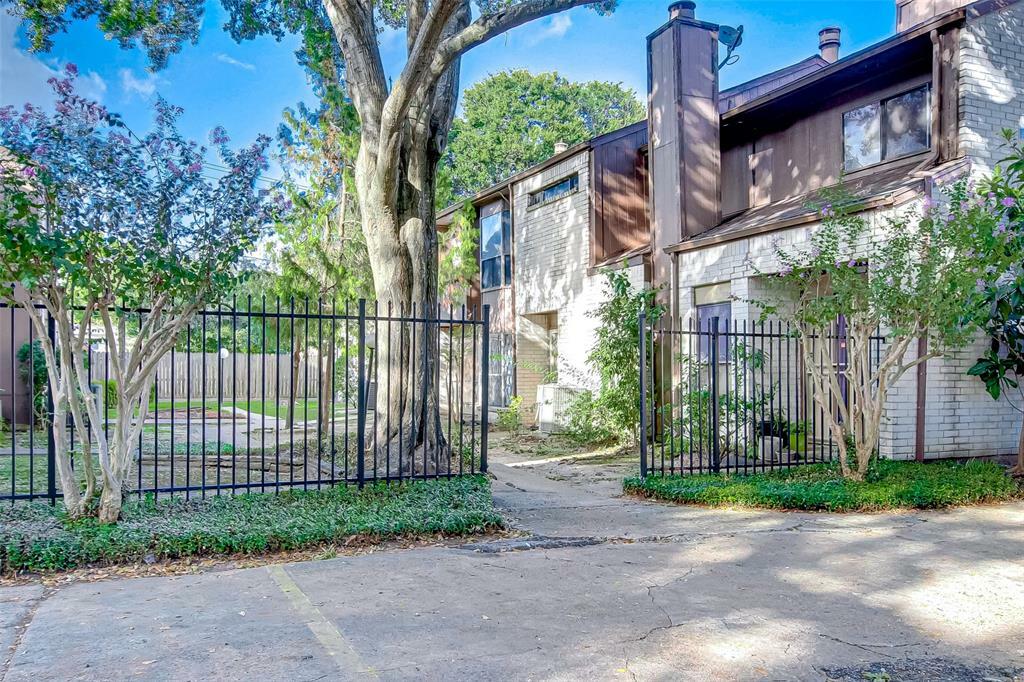 Property Photo:  8312 Augustine Drive D  TX 77036 