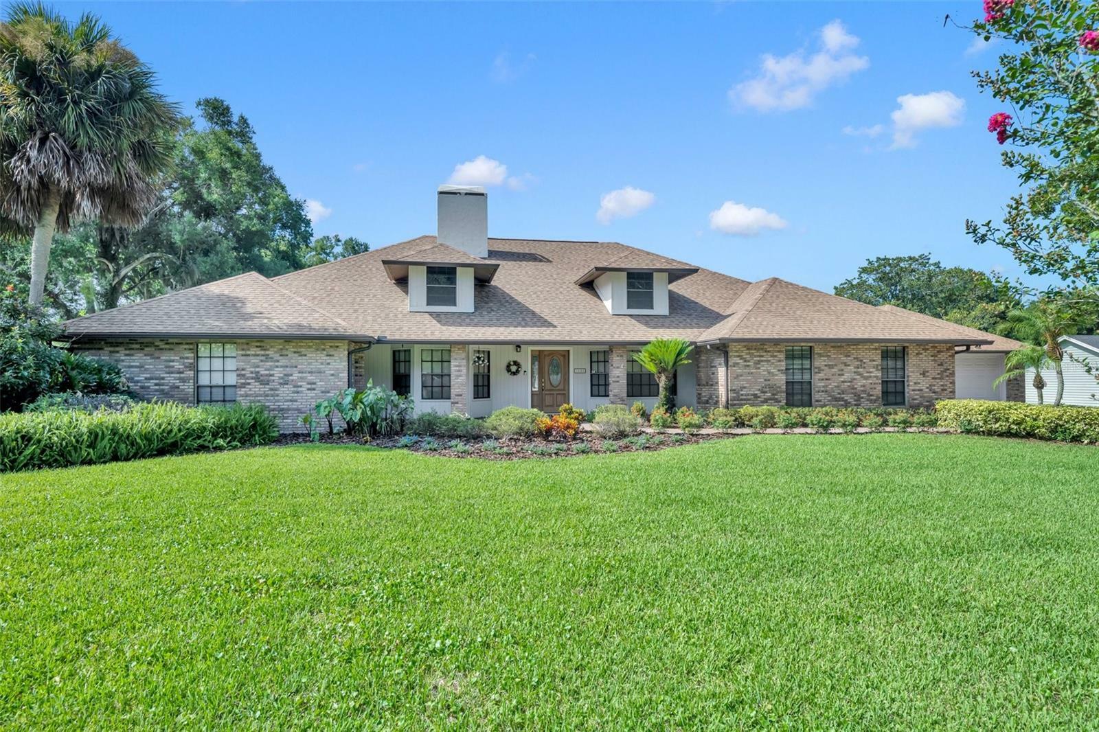 Property Photo:  10404 Down Lakeview Circle  FL 34786 