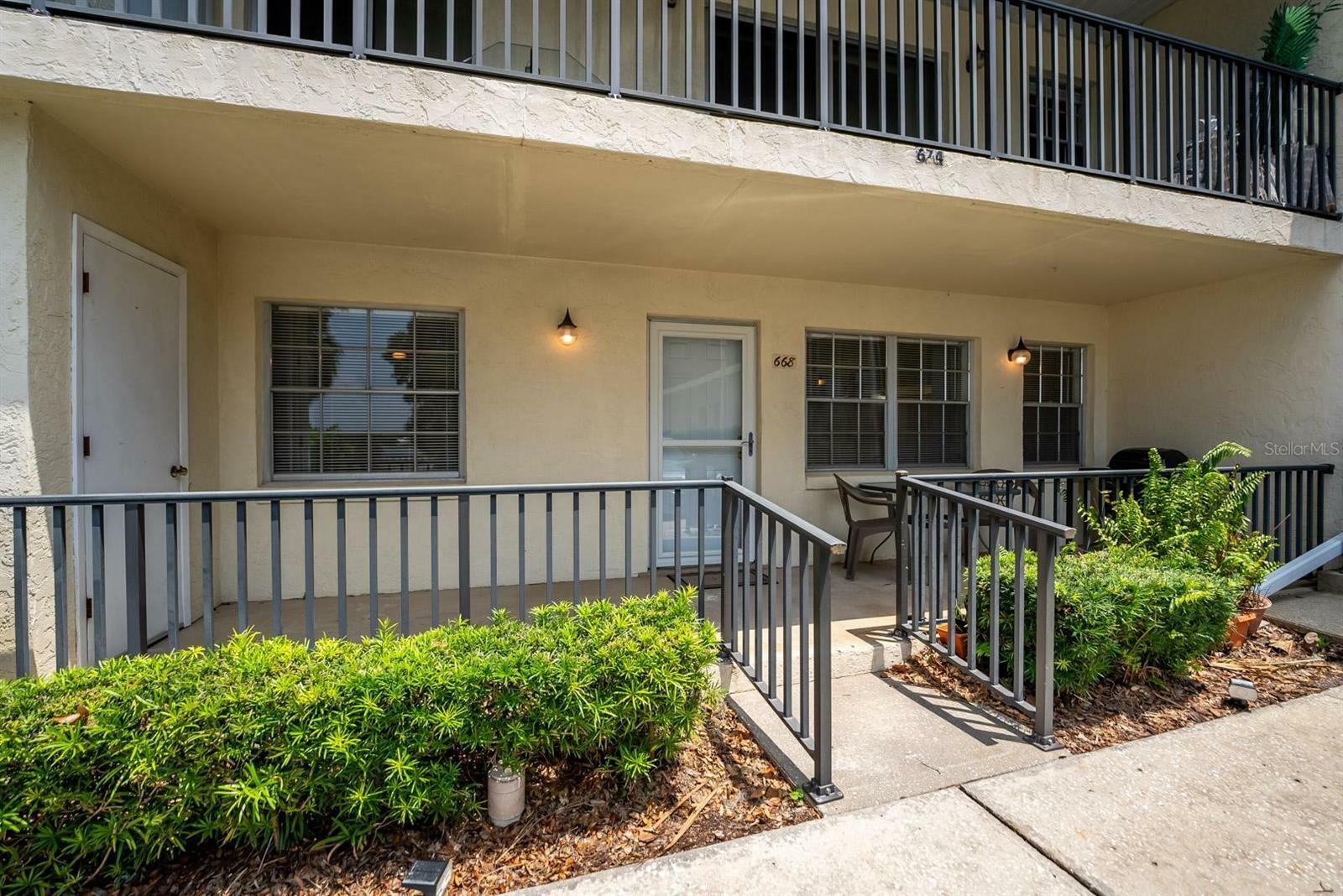 Property Photo:  668 W Osceola Street 102  FL 34711 