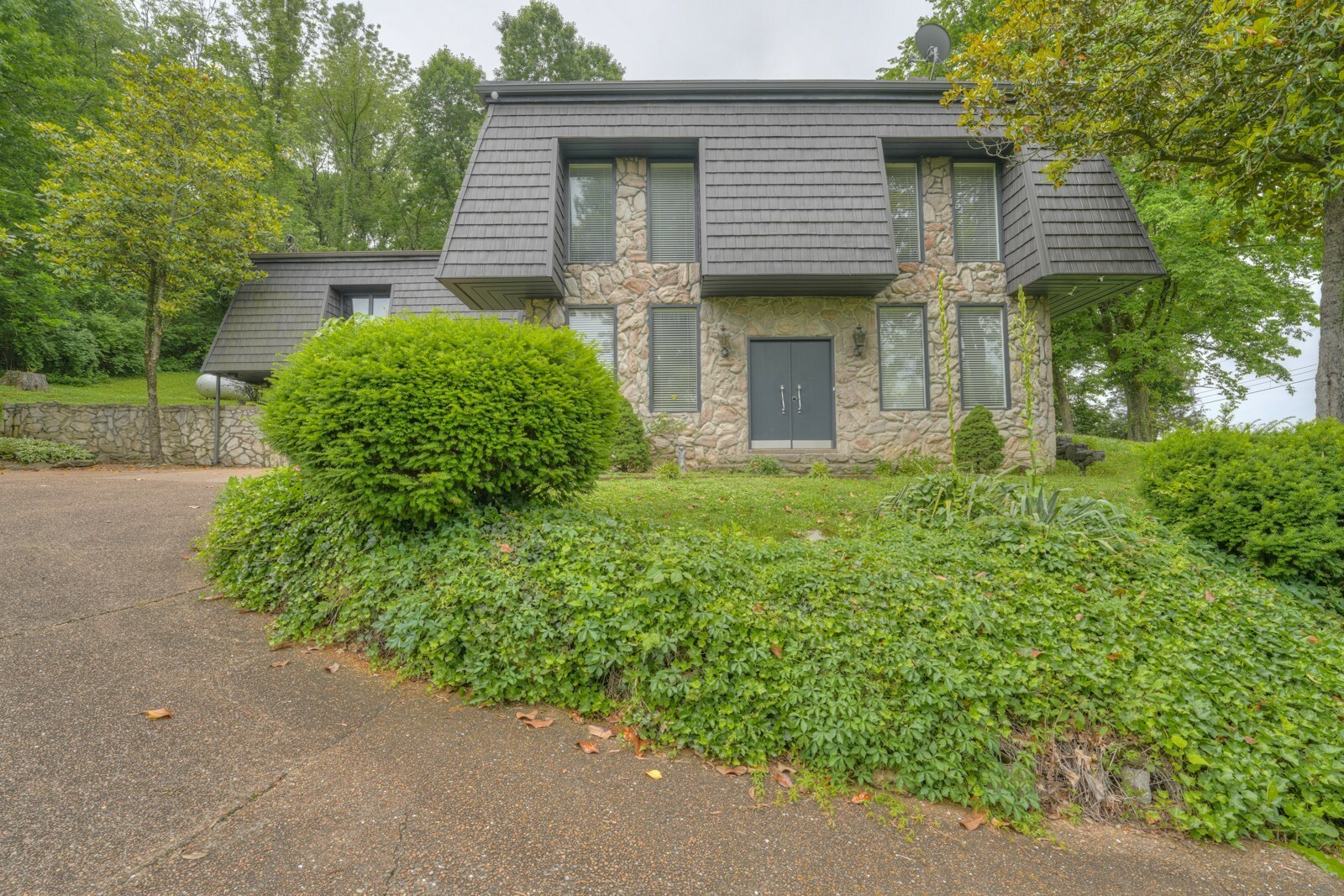 Property Photo:  4454 Clarksville Pike  TN 37218 