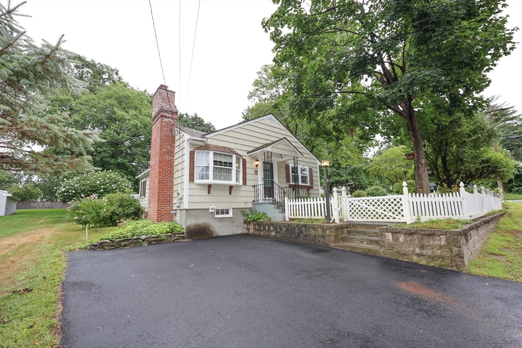 Property Photo:  17 Poplar Rd  MA 01886 