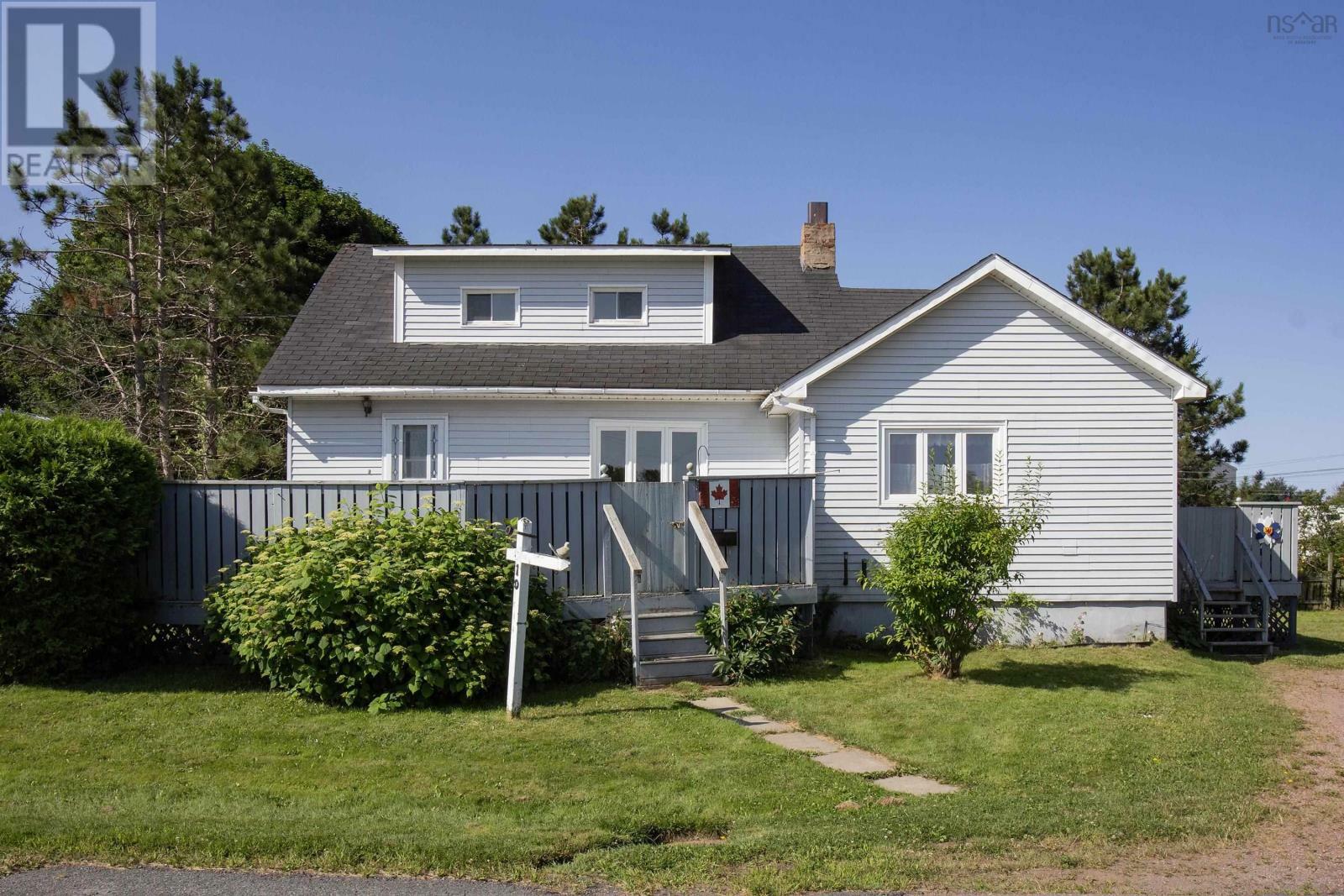 Property Photo:  10 Silver Street  NS B4H 2P1 