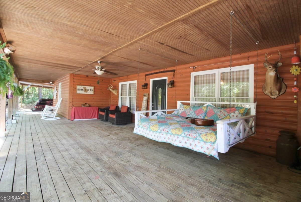 Property Photo:  1018 Grandview Road  GA 31064 