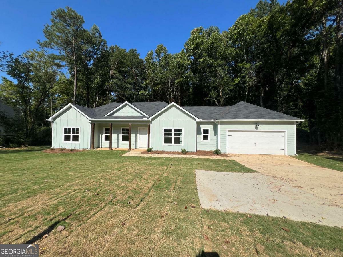 Property Photo:  845 Shannon Circle NE  GA 30161 