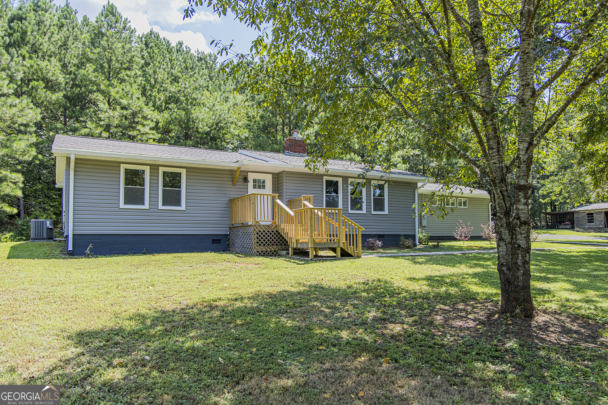 Property Photo:  1406 Ward Mountain Road NE  GA 30161 