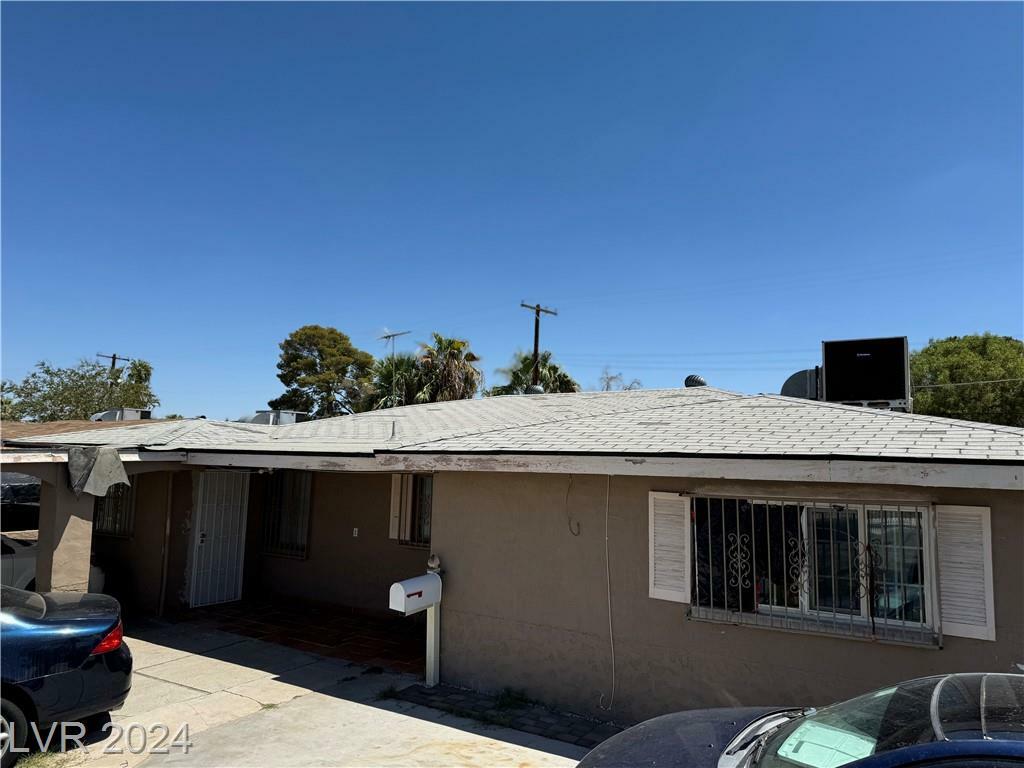 Property Photo:  2315 Beverly Way  NV 89104 