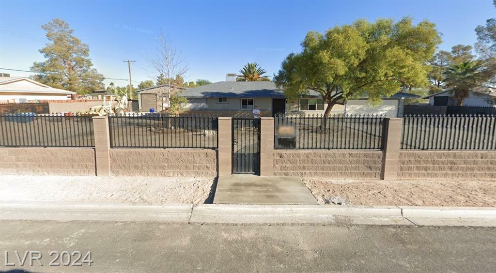 Property Photo:  5404 Doc Holiday Avenue  NV 89130 