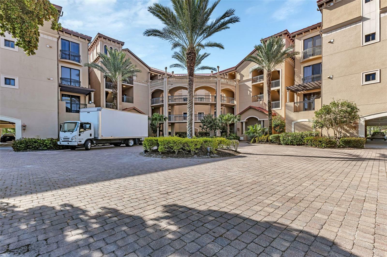 Property Photo:  90 Vivante Boulevard 9047  FL 33950 